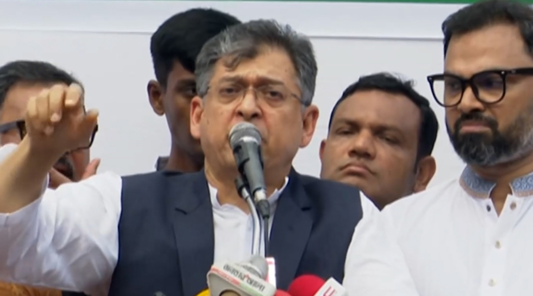 এই মাসে জুলাই সনদ না হলে সরকার ও ঐকমত্য কমিশন দায়ী থাকবে: সালাহউদ্দিন