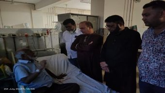 বরিশালে চিকিৎসাধীন বিএনপি নেতার পাশে- আবুল কালাম শাহিন