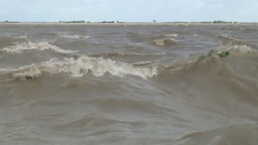 ভোলার ১০ নৌপথে লঞ্চ চলাচল বন্ধ