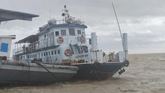 ৩ দিন বন্ধ থাকার পর ভোলার ১০ নৌরুটে লঞ্চ চলাচল শুরু