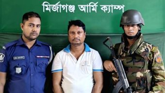 মির্জাগঞ্জে যৌথবাহিনীর অভিযানে চাঁদাবাজ ও মাদক কারবারী গ্রেফতার 