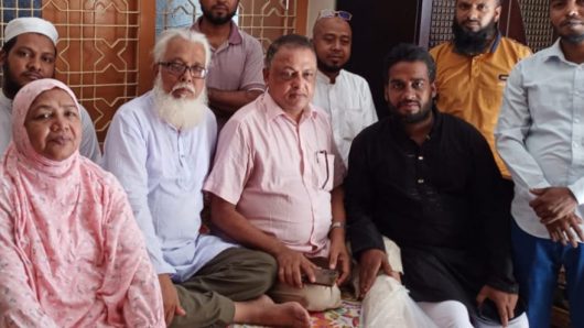 কেন্দ্রীয় কমিটির সাধারণ সম্পাদক তুহিন কে দেখতে বরিশাল মহানগর বাস্তহারা দলের নেতৃবৃন্দ