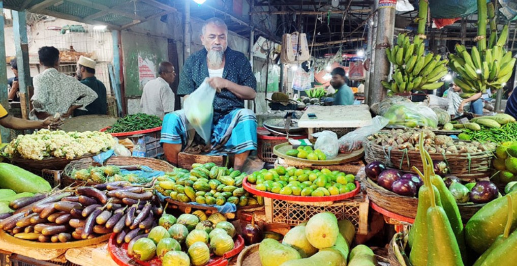 বরিশালে বেগুনের কেজি ১৩০