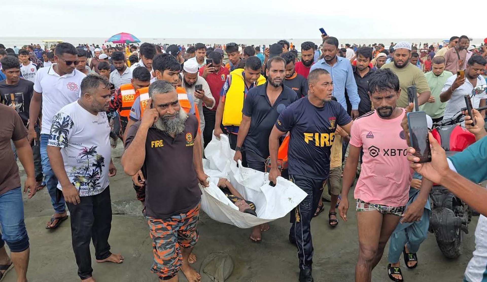 কুয়াকাটায় তিন ঘণ্টা পর নিখোঁজ পর্যটকের মরদেহ উদ্ধার