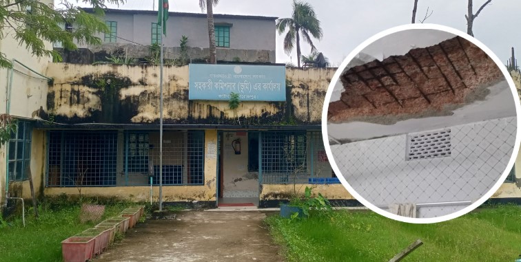 কাউখালীতে ঝুঁকিপূর্ণ ভবনে চলছে ভূমি সেবা
