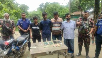ভারতে পালিয়ে যাওয়ার সময় দীপু মনির ভাগ্নেসহ আটক ৩