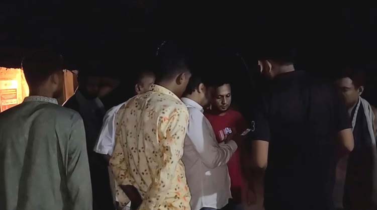 বাউফলে র‍্যাবের পোশাকে ছিনতাইয়ের অভিযোগ