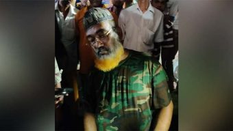 মাদকাসক্ত অবস্থায় সাবেক কাউন্সিলর জনতার হাতে ধরা