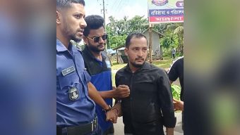 পিরোজপুরে সাবেক ছাত্রলীগ নেতা আটক