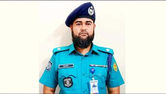 পুলিশের এডিসিকে ছুরি মেরে পালাল ছিনতাইকারী