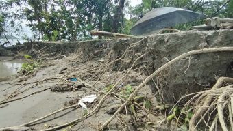 ঝালকাঠিতে সুগন্ধার ভয়াবহ ভাঙনে বসতবাড়ি হারাচ্ছে মানুষ