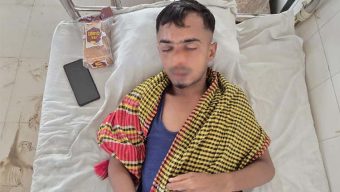 বাউফলে ছাত্রদল নেতাকে পিটিয়ে গুরুতর জখম