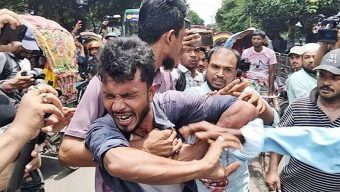 রিকশাচালক গ্রেপ্তারে ধানমন্ডি থানার ওসিকে তলব