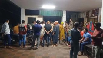 বিএনপি নেতাকে না পেয়ে স্ত্রীকে কুপিয়ে হত্যা