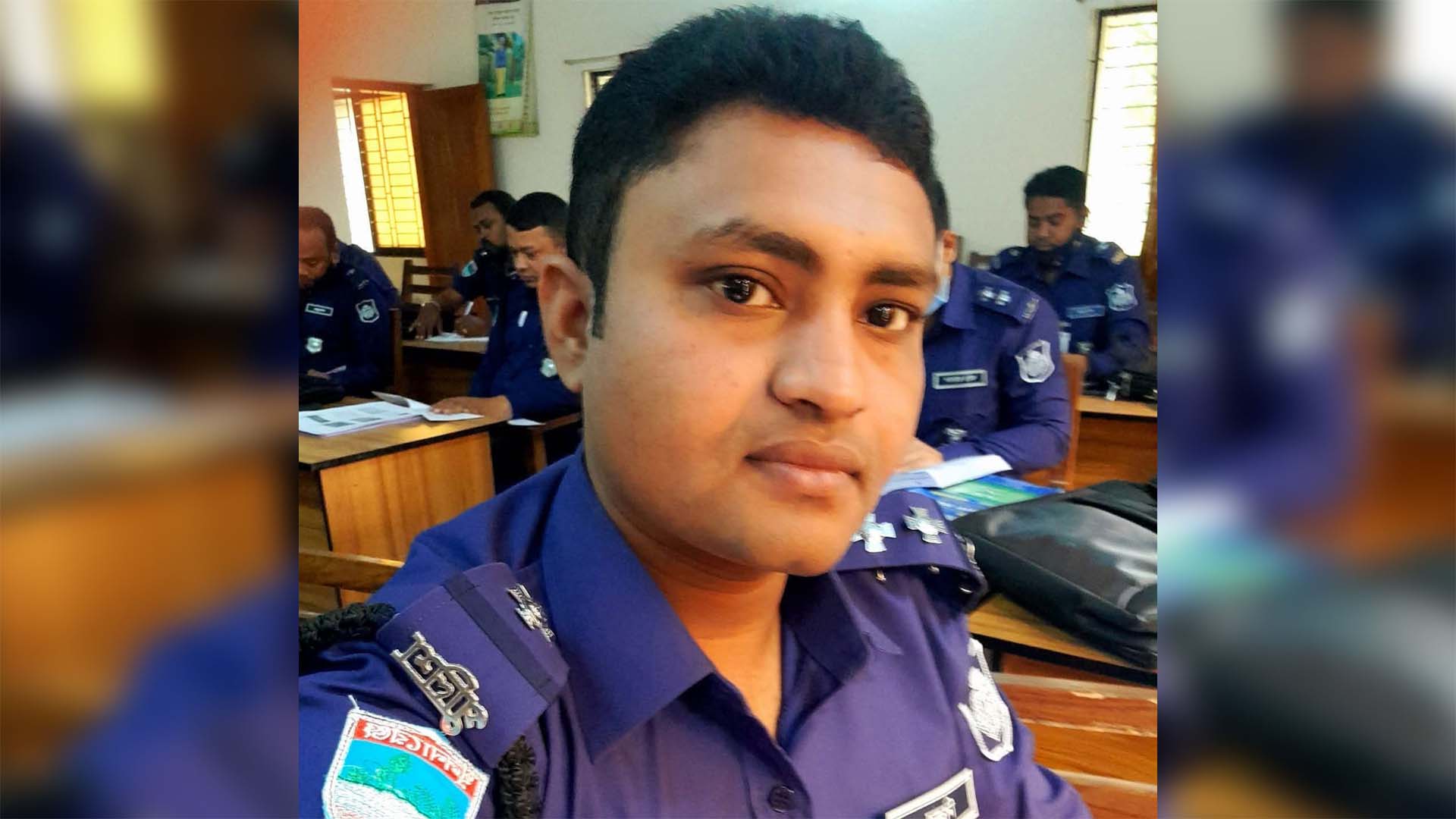 নিয়ন্ত্রণ হারিয়ে বাঁশবোঝাই ট্রাকে বাসের ধাক্কা: পুলিশ, স্বেচ্ছাসেবক দলনেতাসহ নিহত ৩