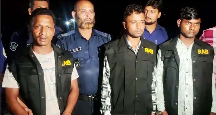 বরিশালে ভুয়া RAB পরিচয় পুলিশের হাতে গ্রেপ্তার-৩‍, শ্রমিকদল নেতা বহিস্কার