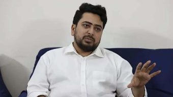 জাতীয় ঐক্যের নামে জাতির সঙ্গে প্রতারণা করা হচ্ছে : নাহিদ