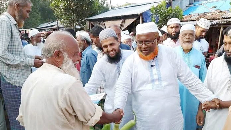 বরিশাল–৩ আসন চষে বেড়াচ্ছেন জামায়াত মনোনীত প্রার্থী