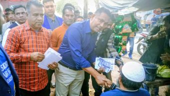 বরিশাল সদর চরকাউয়ায় ধানের শীষের পক্ষে গণসংযোগ ও লিফলেট বিতরণ করেন- মাসুদ হাসান মামুন