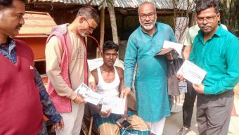 চরকাউয়া ইউনিয়নের ৬নং ওয়ার্ডে ধানের শীষের পক্ষে লিফলেট বিতরণ- এ্যাডঃ কাজী মোকলেছুর রহমান