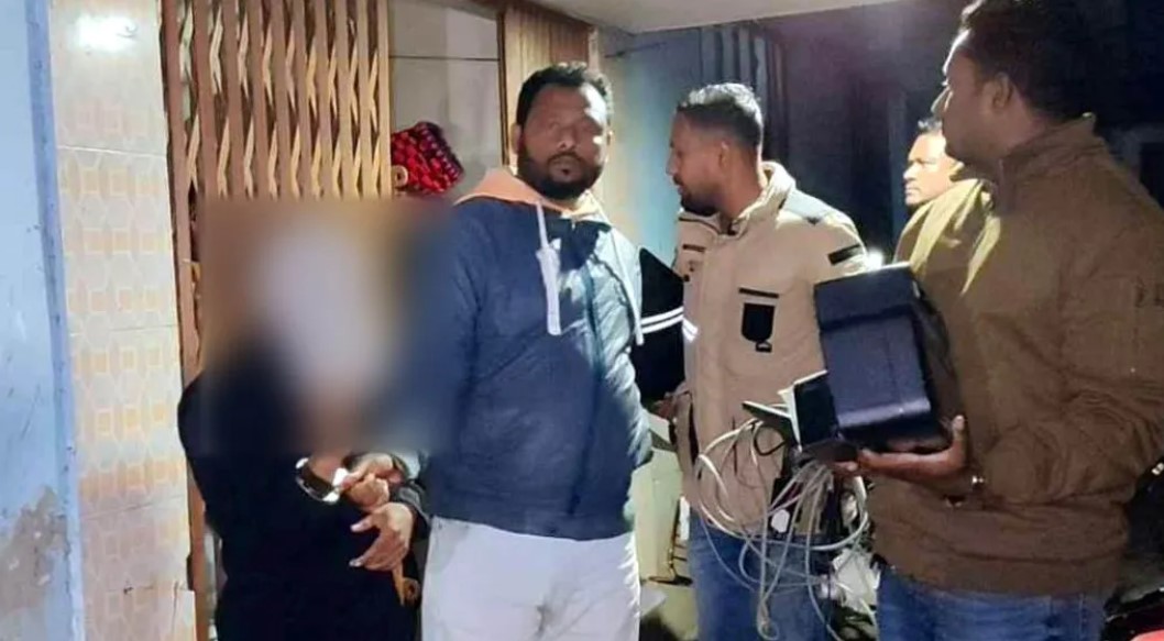 বরিশালে জাল টাকাসহ ৪ কিশোর আটক