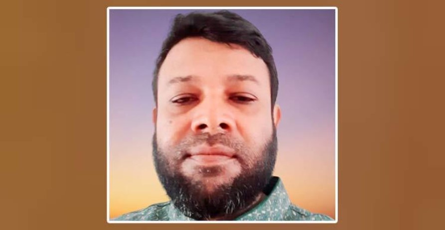 শিক্ষককে হত্যা, আ’লীগ নেতার বাড়িতে জনতার আগুনে বৃদ্ধার মৃত্যু