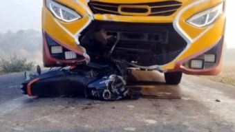 কলাপাড়ায় বাস মোটরসাইকেলের মুখোমুখি সংঘর্ষে মৎস্য ব্যবসায়ী নিহত