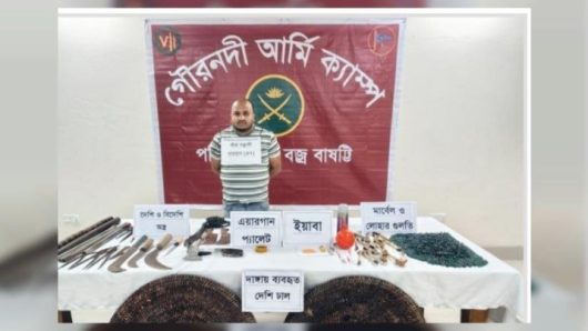 বরিশালে গুলি ও ইয়াবাসহ শীর্ষ সন্ত্রাসী রায়হান গ্রেপ্তার