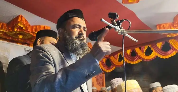 ভোটকেন্দ্রে গাবের কচা নিয়ে অবস্থান করার আহ্বান খেলাফত মজলিস নেতার