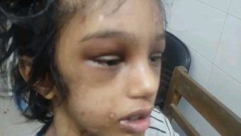 হোটেল কর্মচারী গরিব পিতা নিজের মেয়েকে কাজে দেন বিরাট আমলার ঘরে। আমলাটি বিমান বাংলাদেশের এমডি।
