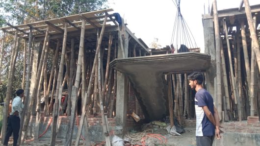 চরআইচায় জোরপূর্বক জমি দখল করে ঘর নির্মাণের অভিযোগ, এলাকায় উত্তেজনা