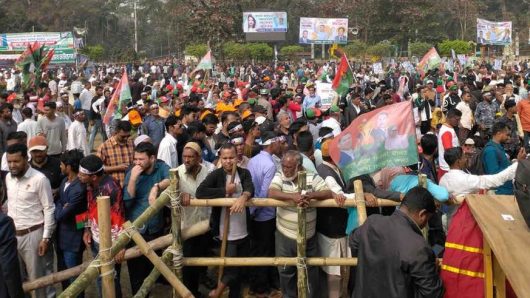 বরিশালে তারেক রহমানের জনসভা শুরু, নেতাকর্মীদের ঢল