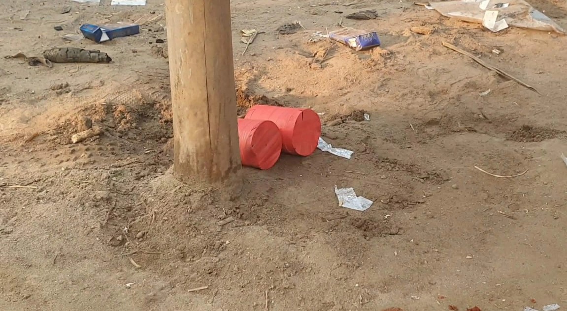 বিএনপির নির্বাচনী কার্যালয়ের পাশে বোমা সদৃশ বস্তু উদ্ধার