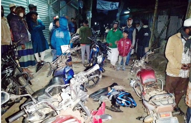 বরিশালে বিএনপি-জামায়াত সংঘর্ষে আহত ১২, পাল্টাপাল্টি মামলা