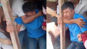 বরিশালে ছাত্রীকে ‘চুমু’ দেওয়ায় শিক্ষককে পেটাল ছাত্রদল