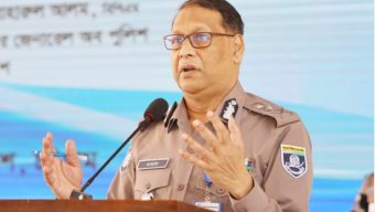 পদত্যাগপত্র জমা দিয়েছেন আইজিপি