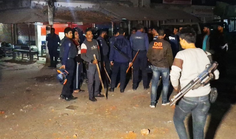 চাল বিতরণ নিয়ে বিএনপির দুই পক্ষের সংঘর্ষ, আহত ১৫