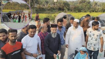 বরিশালে ‎তরুণদের মহৎ উদ্যোগে হাসি ফুটল বেদে পল্লীতে