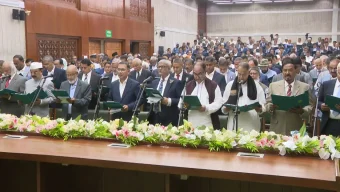 শপথ নিলেন বিএনপির সংসদ সদস্যরা