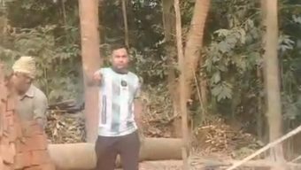 বরিশালে প্রবাসীর স্ত্রীর অভিযোগ: সেনাসদস্যের প্রভাব খাটিয়ে গালাগালি, মারধরের হুমকি ও জমি দখলের চেষ্টা; থানায় জিডি