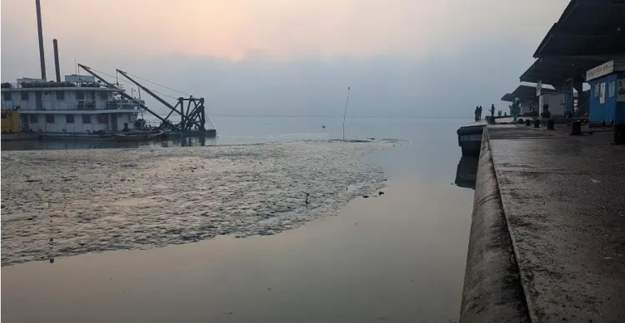 নাব্য সংকটে পটুয়াখালী লঞ্চঘাট, ঈদের আগে ভোগান্তি বাড়ার শঙ্কা
