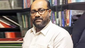 উল্টোপথে আসা ট্রাকের ধাক্কায় আইনজীবীর মৃত্যু