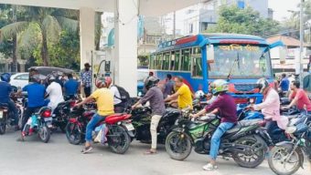 বরিশালে জ্বালানি তেলের তীব্র সংকট, বিপাকে মানুষ