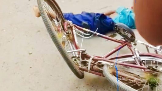 স্কুলে যাওয়ার পথে ট্রাকচাপায় শিশু নিহত