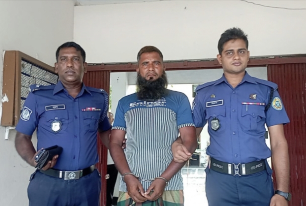নাজিরপুরে ডাকাতির ঘটনায় দলের সর্দার গ্রেফতার