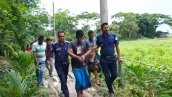 পটুয়াখালীতে মাদরাসায় শিক্ষার্থীকে বলাৎকার, অভিযুক্ত শিক্ষক আটক