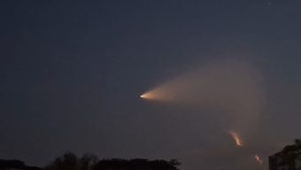 বরিশালের আকাশে রহস্যময় আলোর ঝলক