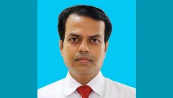 বরিশালে ডিসির দুর্নীতি প্রকাশের সন্দেহে প্রশাসনে বদলির ঝড়