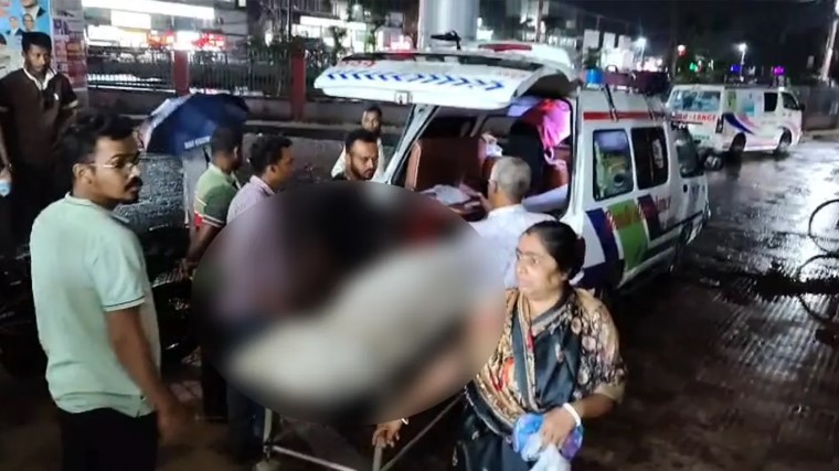 শেবাচিমে টাকার জন্য অক্সিজেন খুলে নিলেন কর্মচারী, ২ মিনিটে রোগীর মৃত্যু