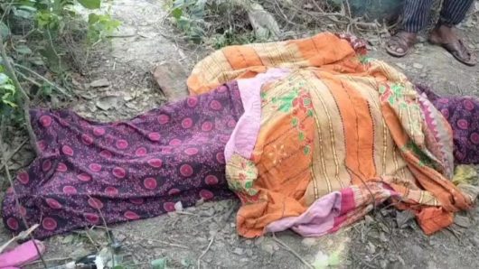 কলাপাড়ায় দুই সন্তানের জননীর রহস্যজনক মৃত্যু 